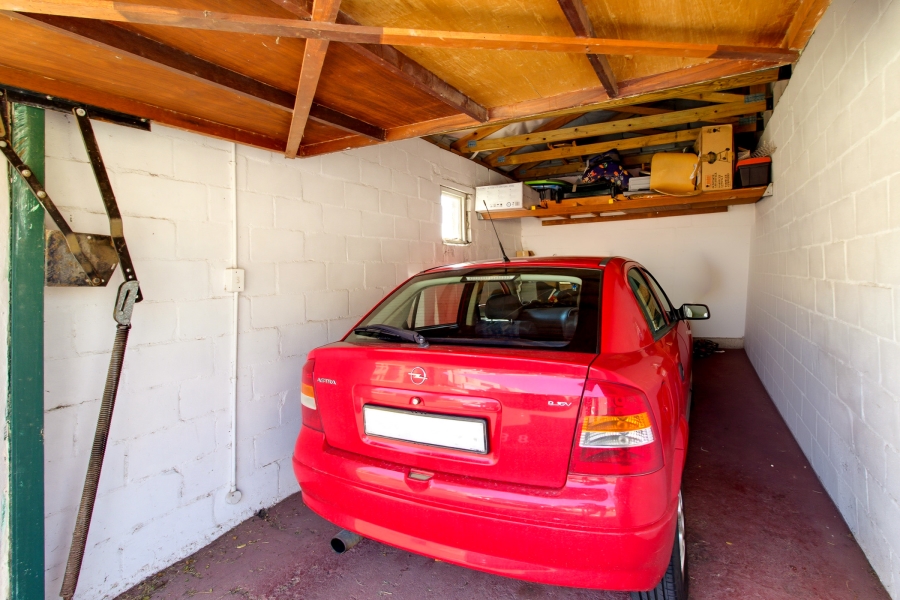 2 Bedroom Property for Sale in Greenways Golf Estate Western Cape